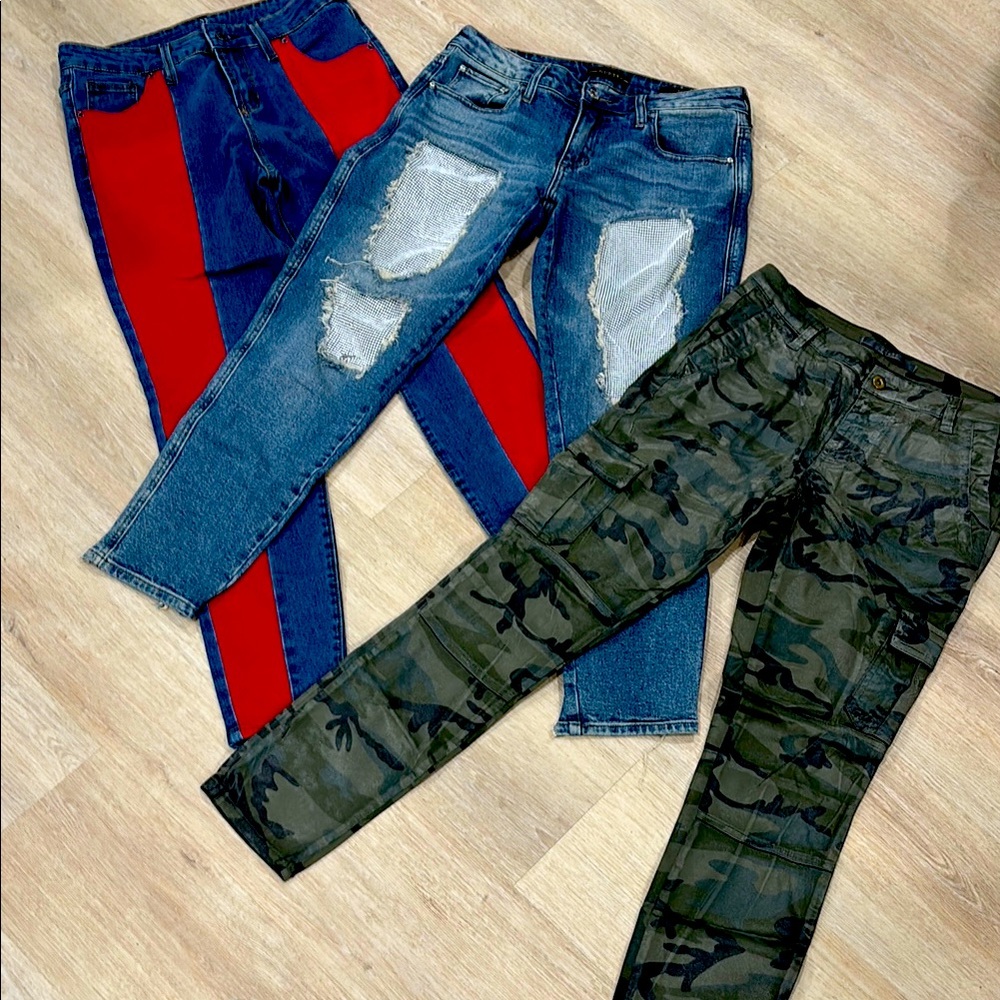 2 for 20$ 2 pr of Guess/ ny&c Jean bundle